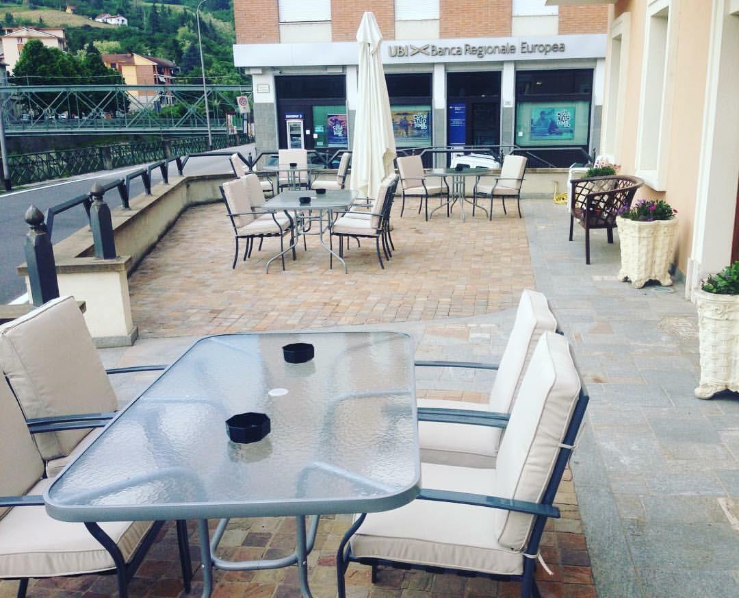 Hotel Langa In Cortemilia Экстерьер фото